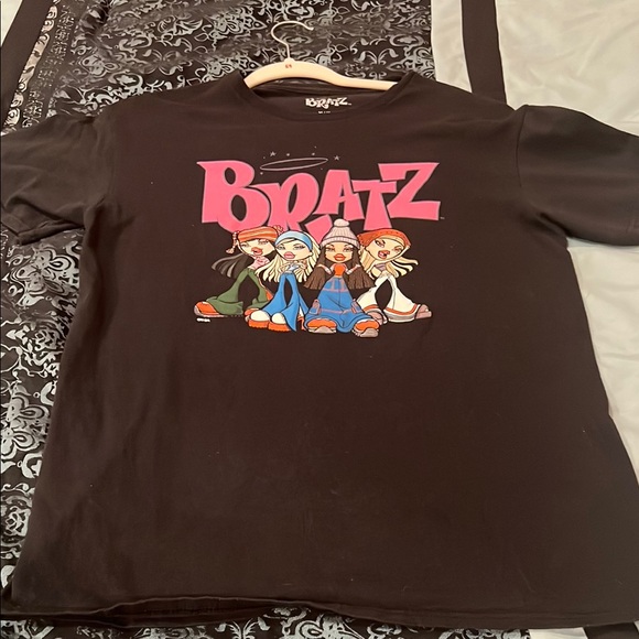 Tops - BRATZ GRAPHIC TEE, Black Graphic T-Shirt, nice , size medium